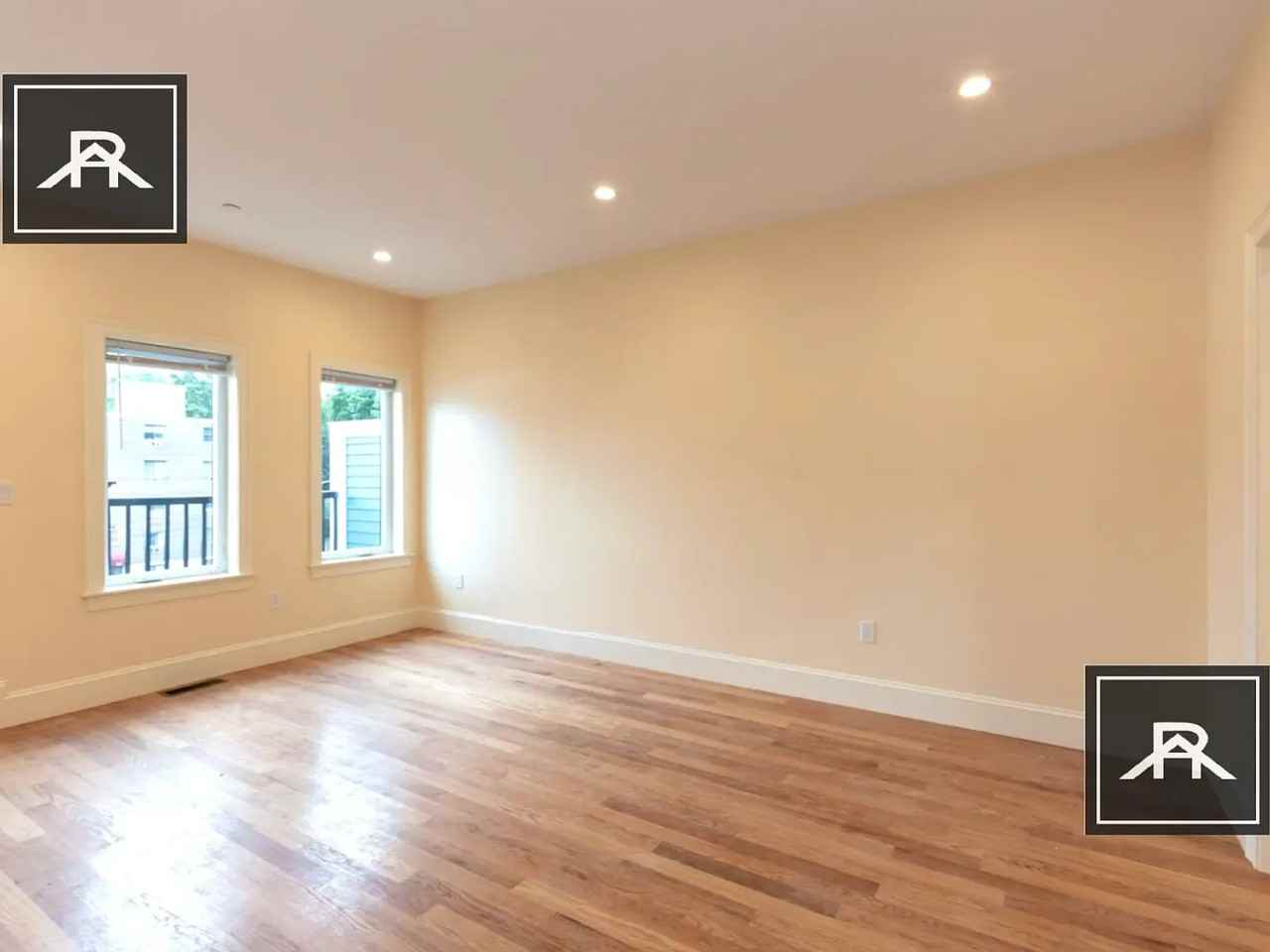 122A Tremont St - Photo 6 of 15