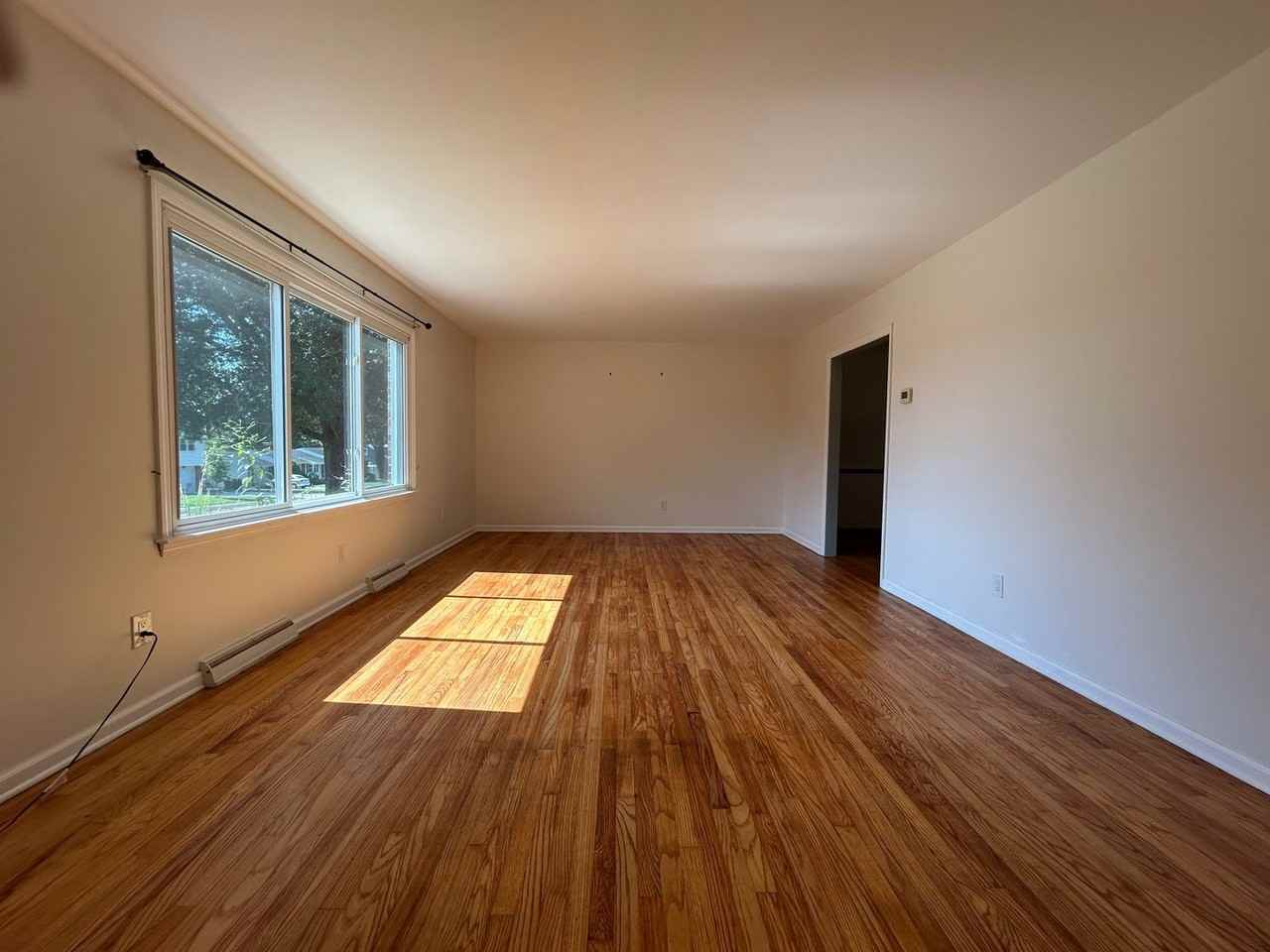 118 Country Club Dr - Photo 3 of 29