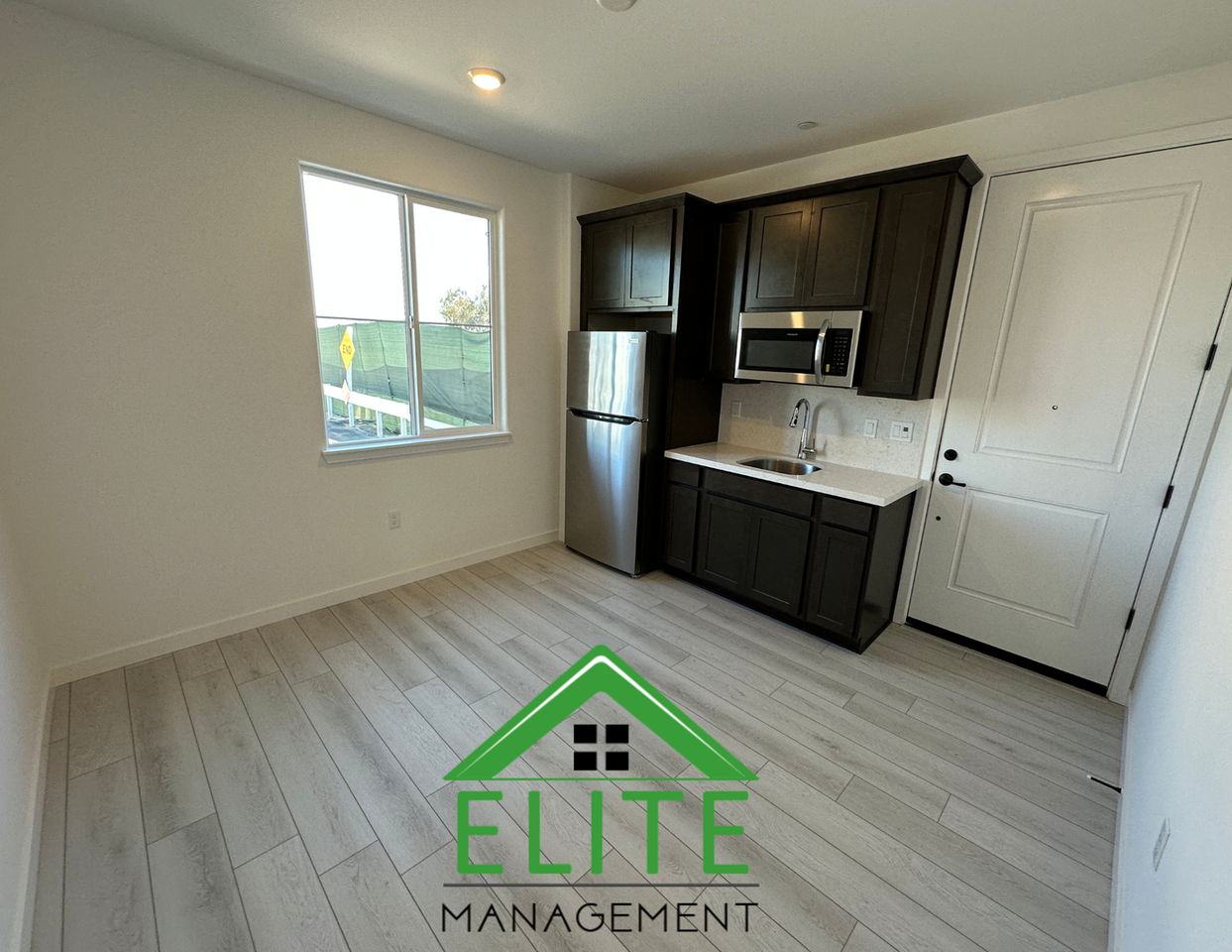 7372 7372 Octave St #2 - Photo 4 of 6