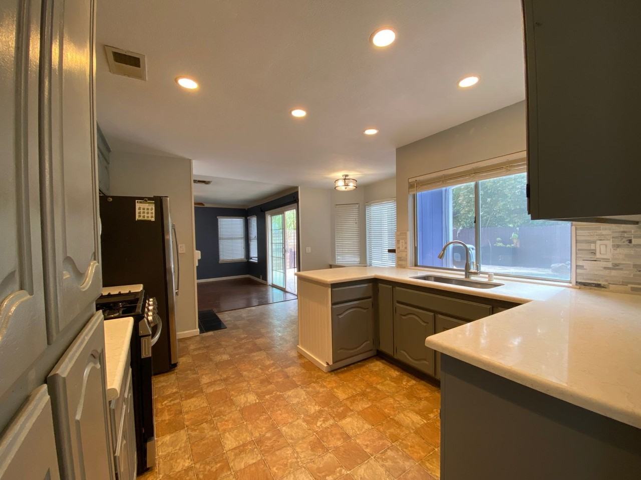 5809 Laguna Quail Way - Photo 7 of 28