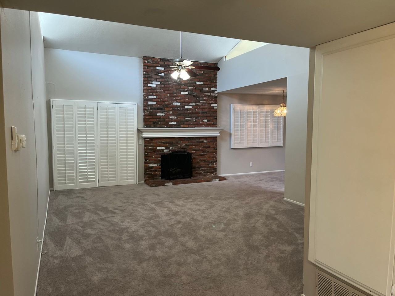 28426 Princessa Cir - Photo 3 of 14