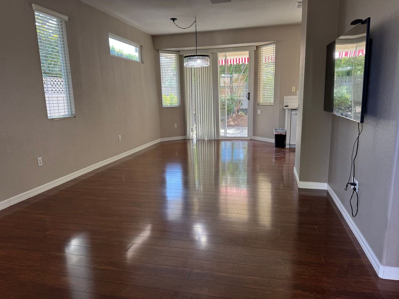 309 Hammill Ct - Photo 3 of 19