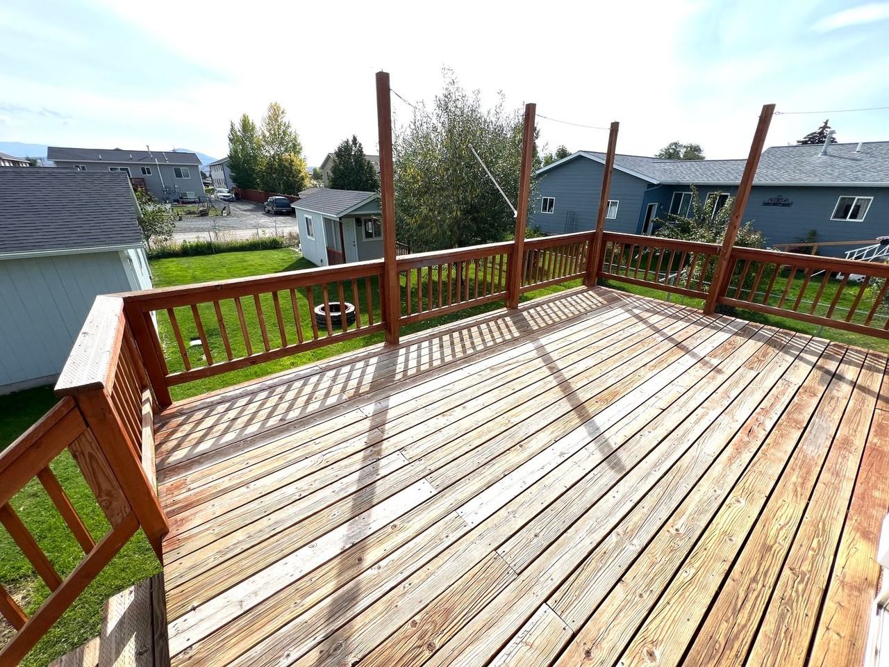 803 E Groschell St - Photo 5 of 20