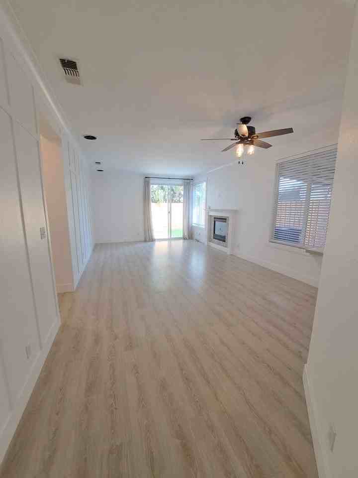 472 Somerville Cir - Photo 7 of 34