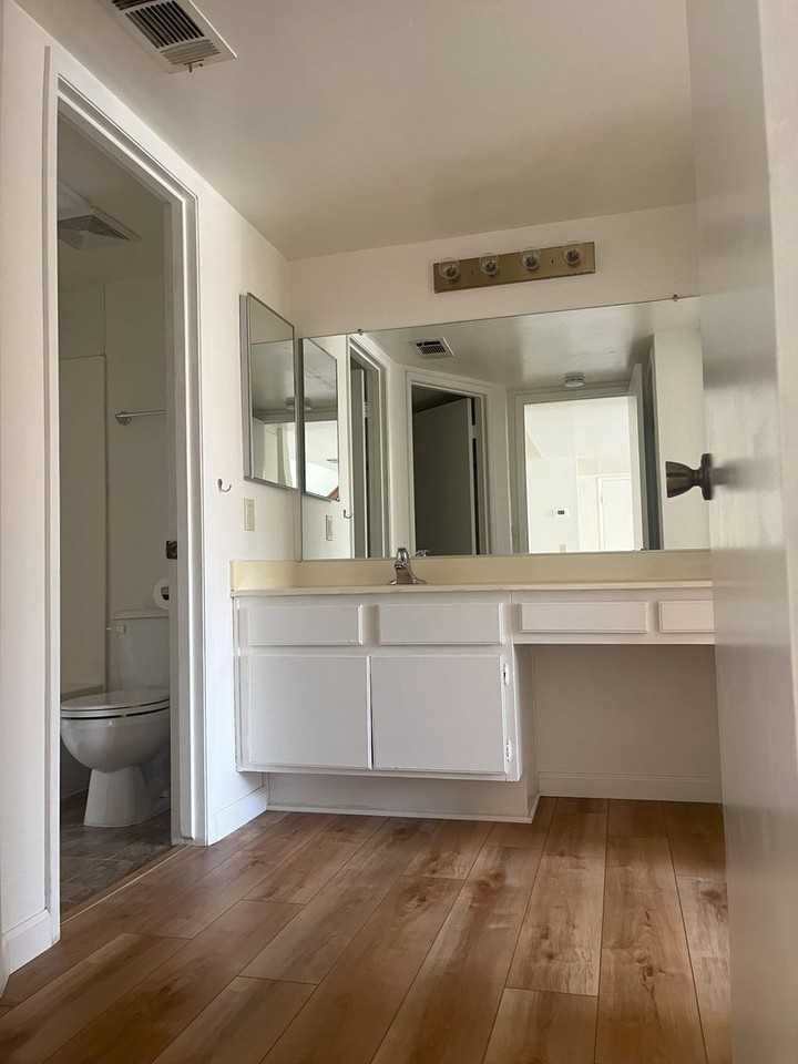 2490 Village Grn - Photo 5 of 11