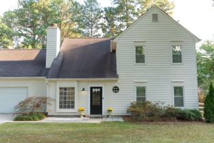 1088 Colony Dr - Photo 1 of 1