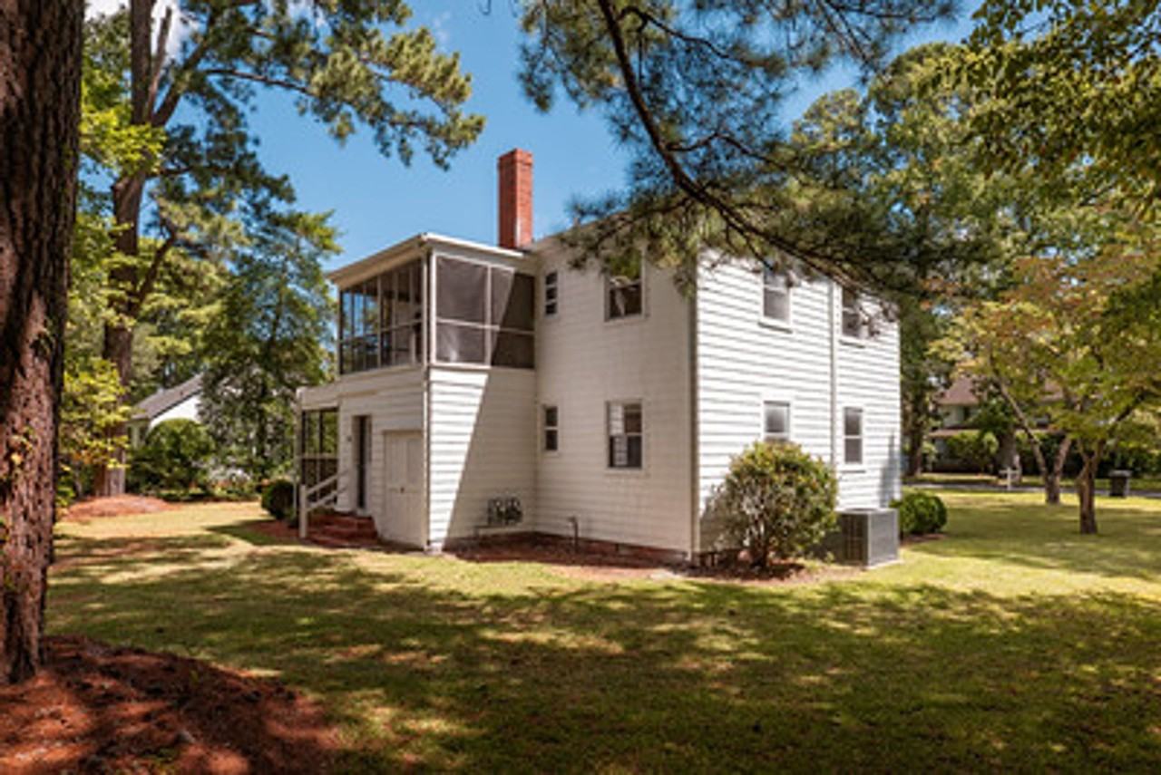 3117 Sterling Point Drive - Photo 3 of 4