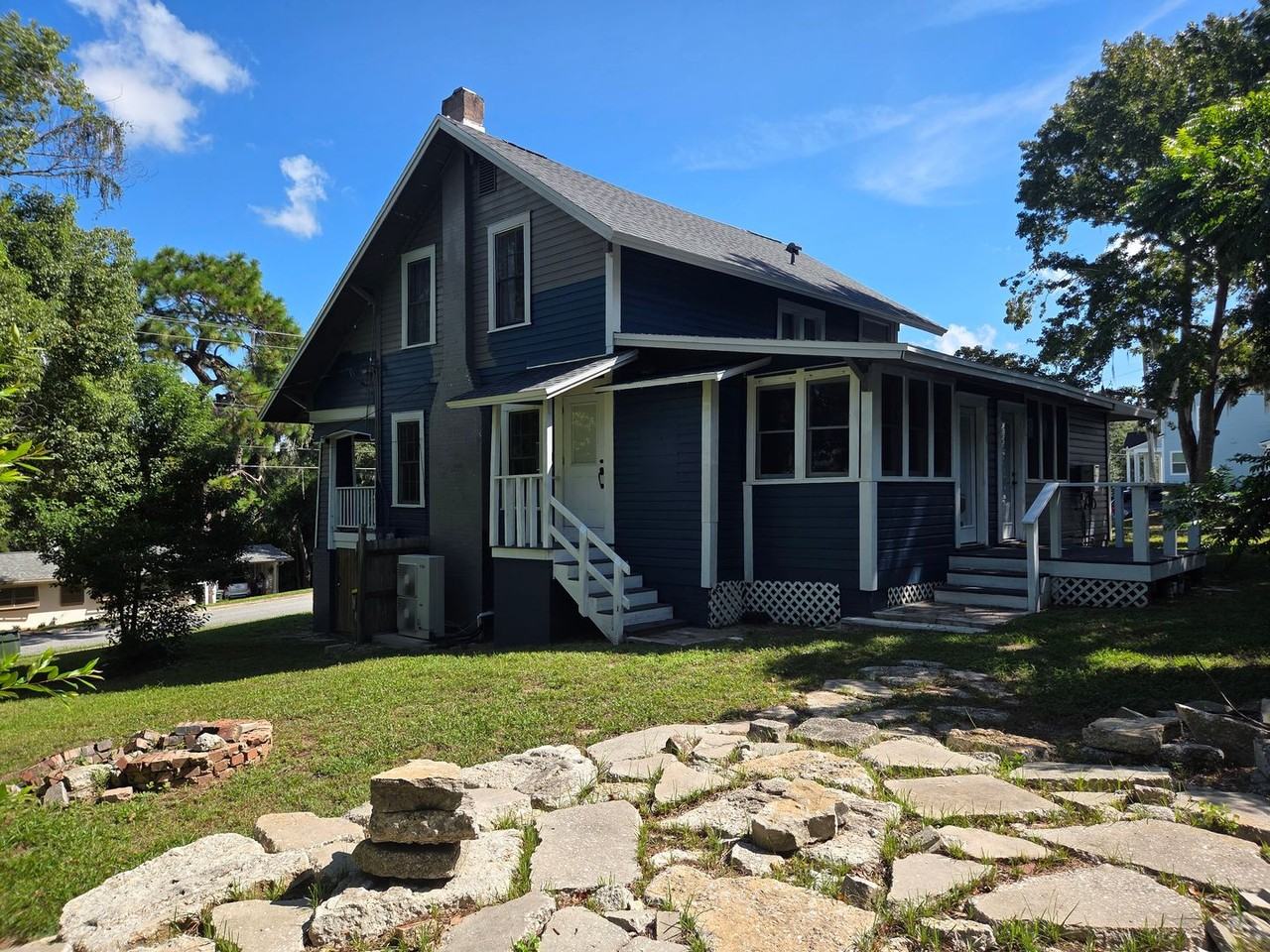 609 W Osceola St - Photo 5 of 40