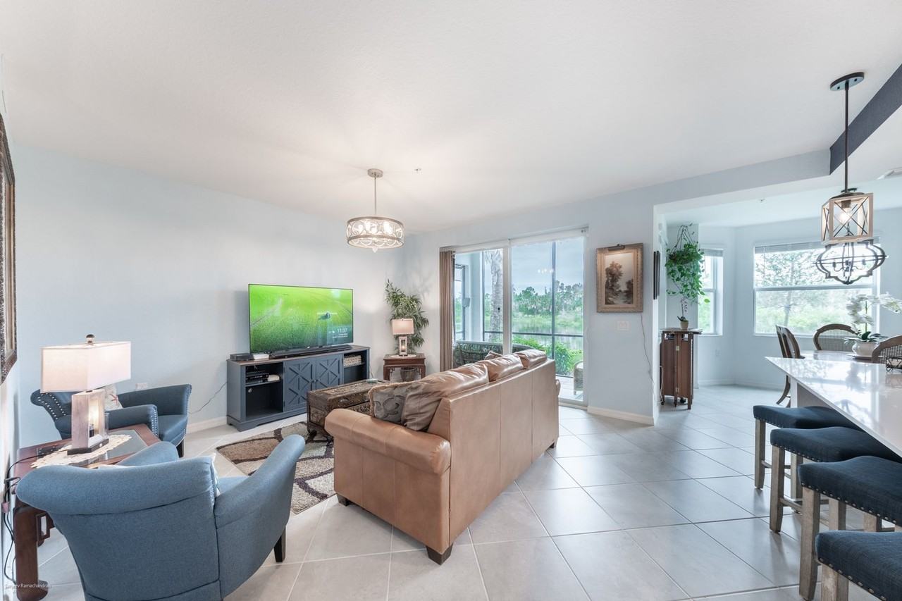 14141 Heritage Landing Blvd #913 - Photo 4 of 50