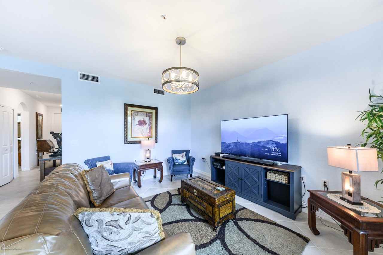 14141 Heritage Landing Blvd #913 - Photo 6 of 50