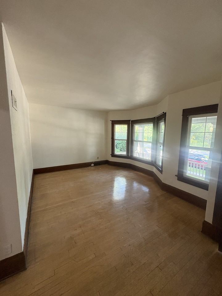 2761 N Humboldt Blvd #1stFL - Photo 2 of 14