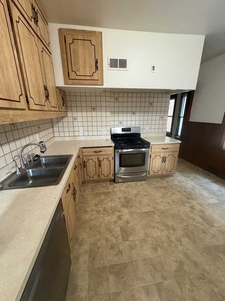 2761 N Humboldt Blvd #1stFL - Photo 5 of 14