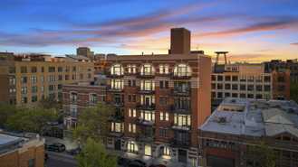 1355 W Washington Blvd #4D - Photo 1 of 1