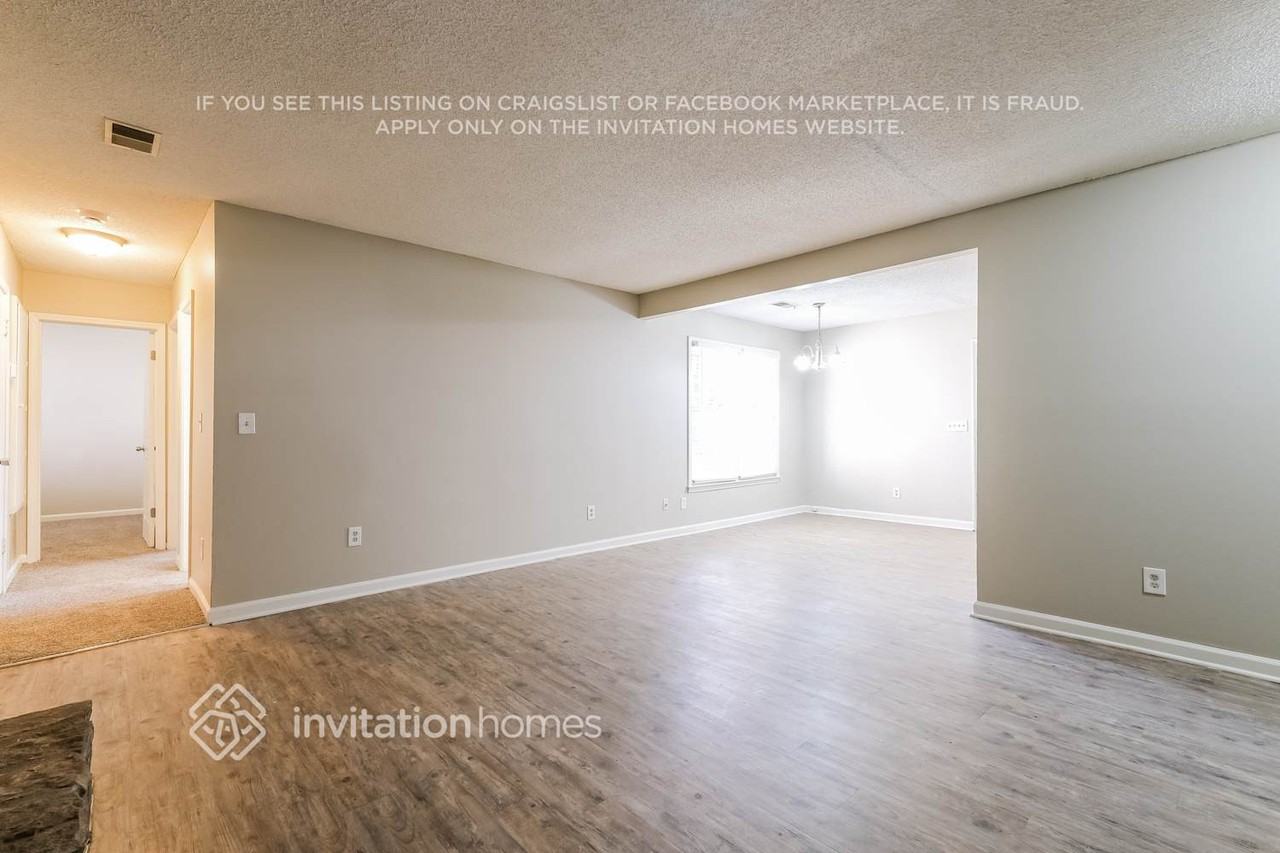 5552 Shawnee Trl - Photo 5 of 17