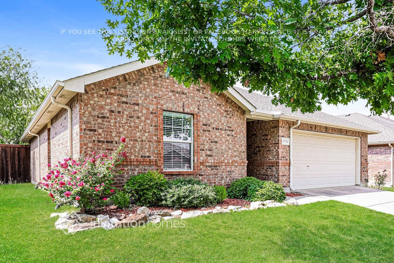 2713 Morning Song Drive - Photo 3 of 17