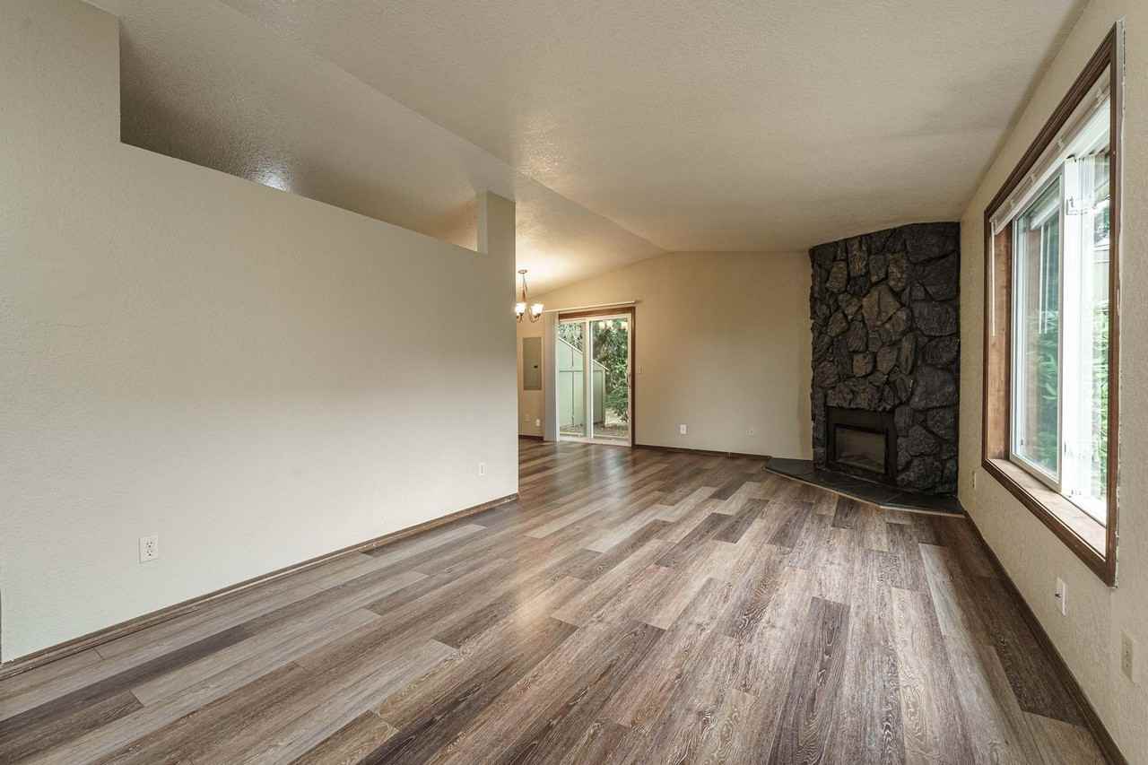 4918 Plomondon St - Photo 2 of 34