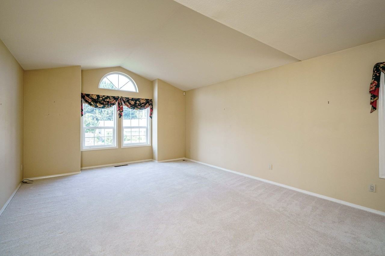 505 Nw 90th St - Photo 7 of 50