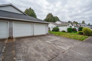 8415 Ne 55th St - Photo 1 of 1