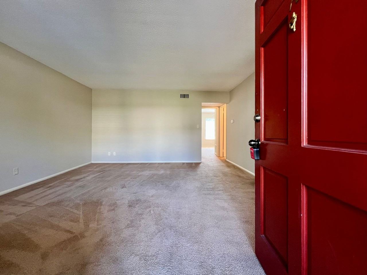 3818 Country Club Rd Apt A - Photo 7 of 20