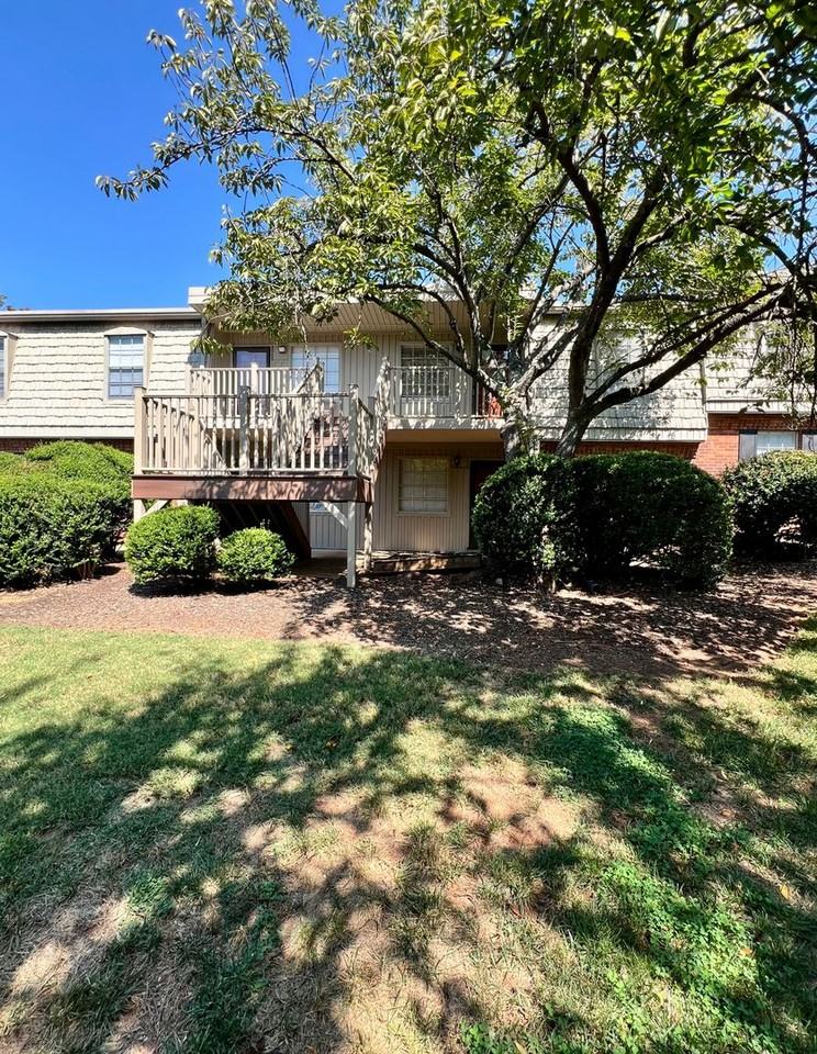 3826 Country Club Rd Apt J #Apt J