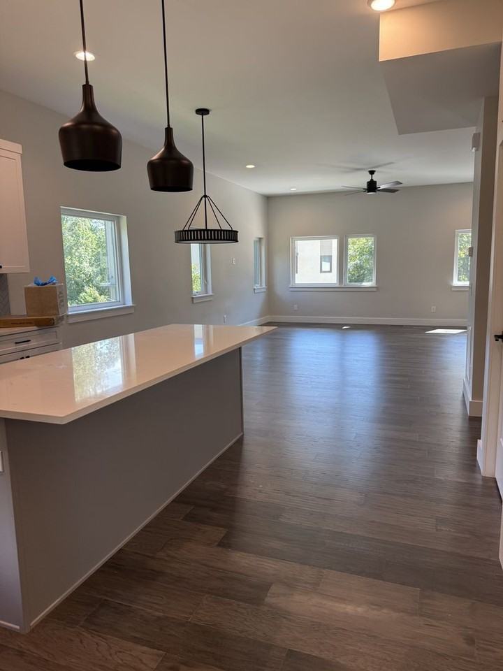 15 Macallan Ln - Photo 5 of 32