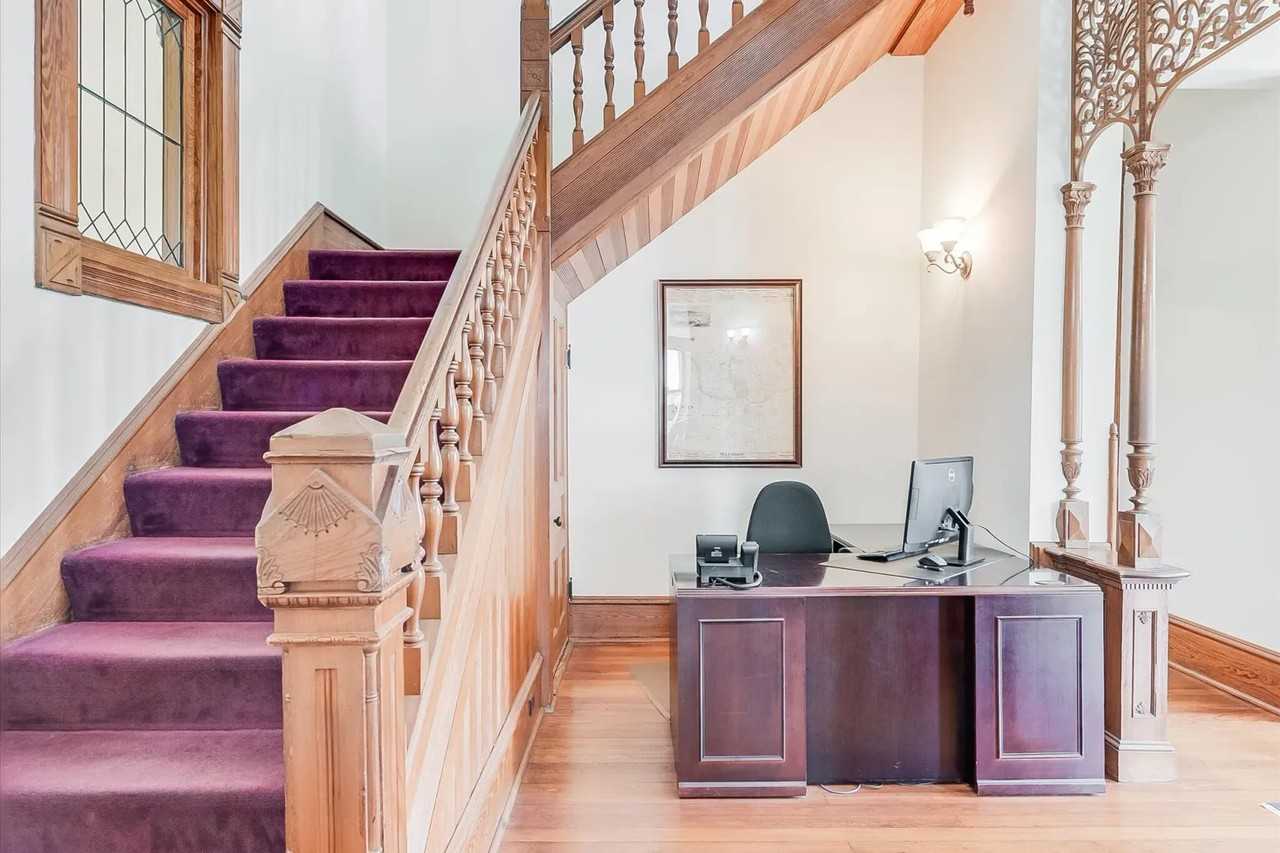 2210 San Gabriel St - Photo 3 of 3