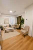 featured image of 799 Kinglet Blvd Nw #2