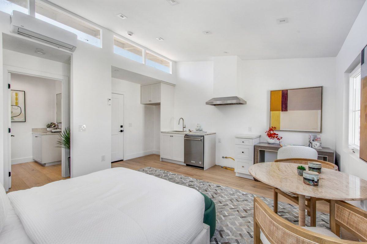 1103 Balboa Ave ##1 - Photo 7 of 42