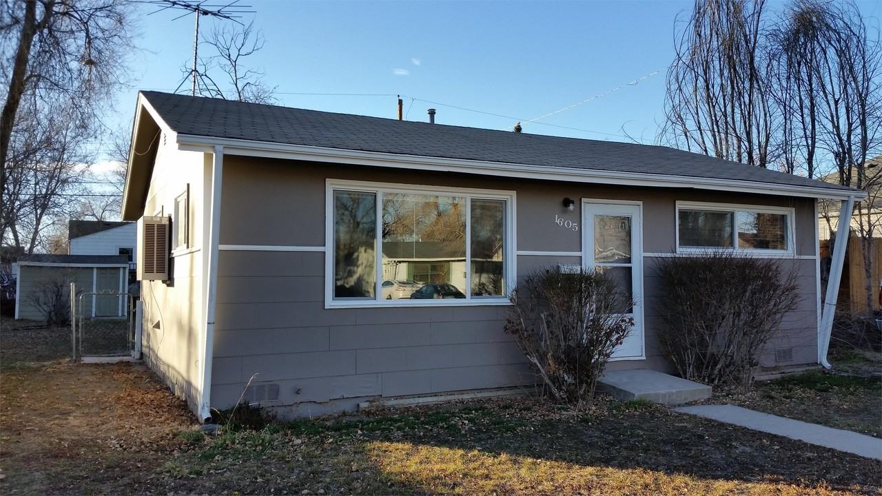 1605 South Xavier Street - Photo 2 of 30