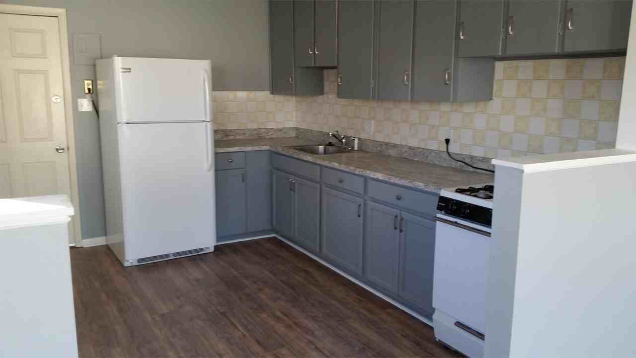 1605 South Xavier Street - Photo 7 of 30