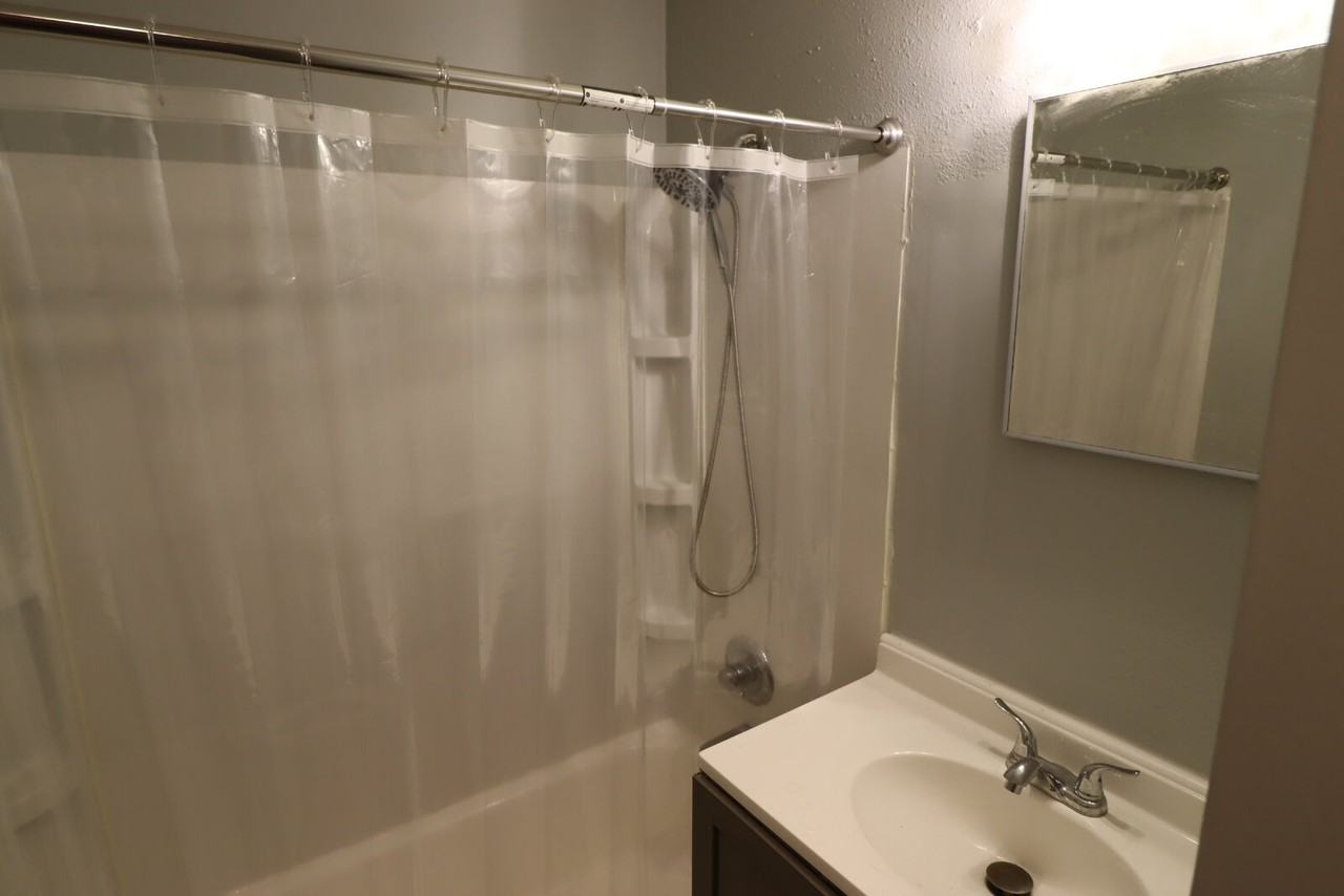 53 Olcott St - Photo 3 of 14