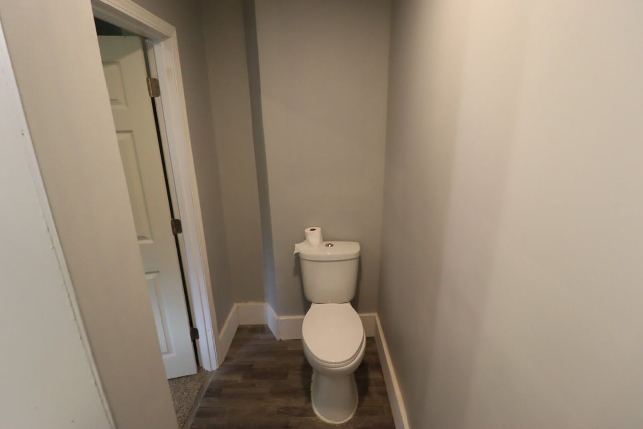 53 Olcott St - Photo 4 of 14