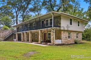 featured image of 721 Ford Pl #A