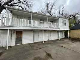 featured image of 1800 1/2 Exchange Ave