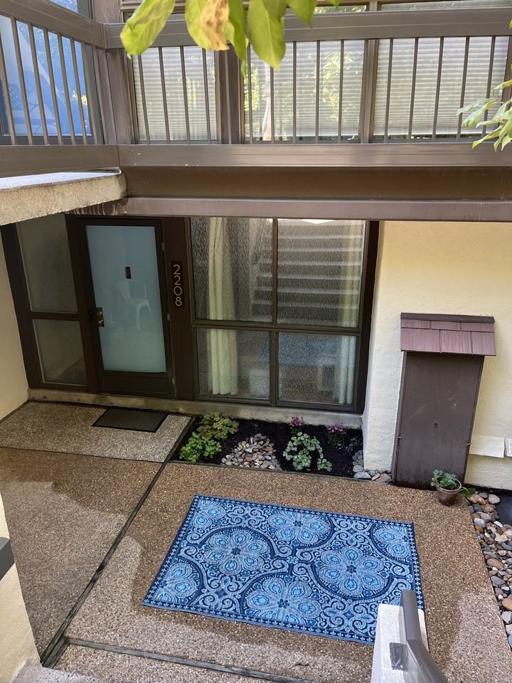 2208 S Quincy St #2208 - Photo 3 of 21