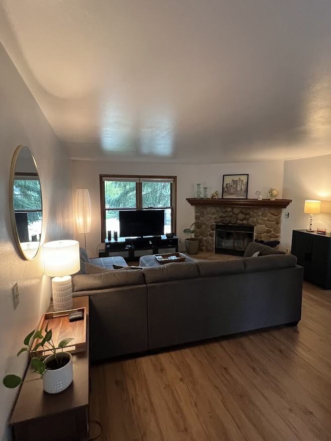 399 Willow Grove Dr #NA - Photo 2 of 8