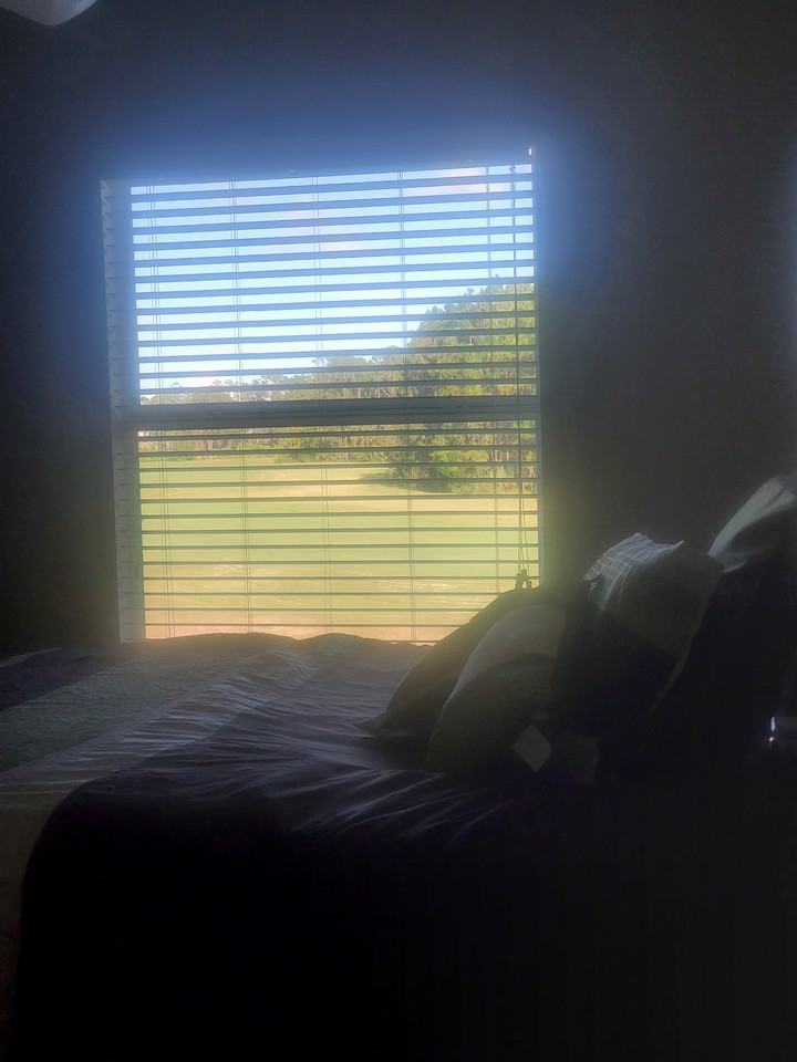 325 Wentworth Ave #NA - Photo 4 of 12