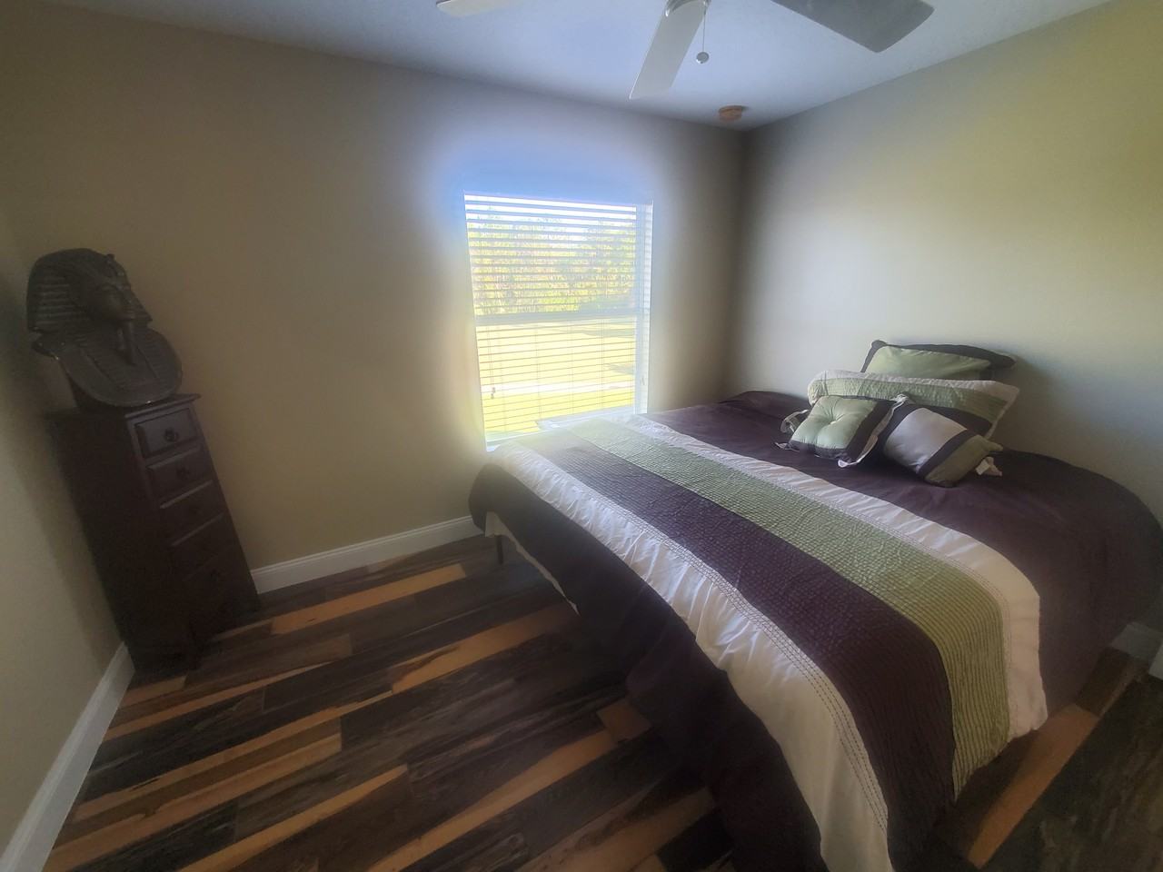 325 Wentworth Ave #NA - Photo 7 of 12