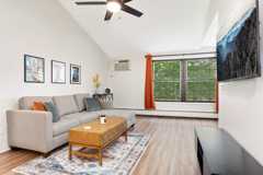 1011 11th Ave S - Photo 1 of 1