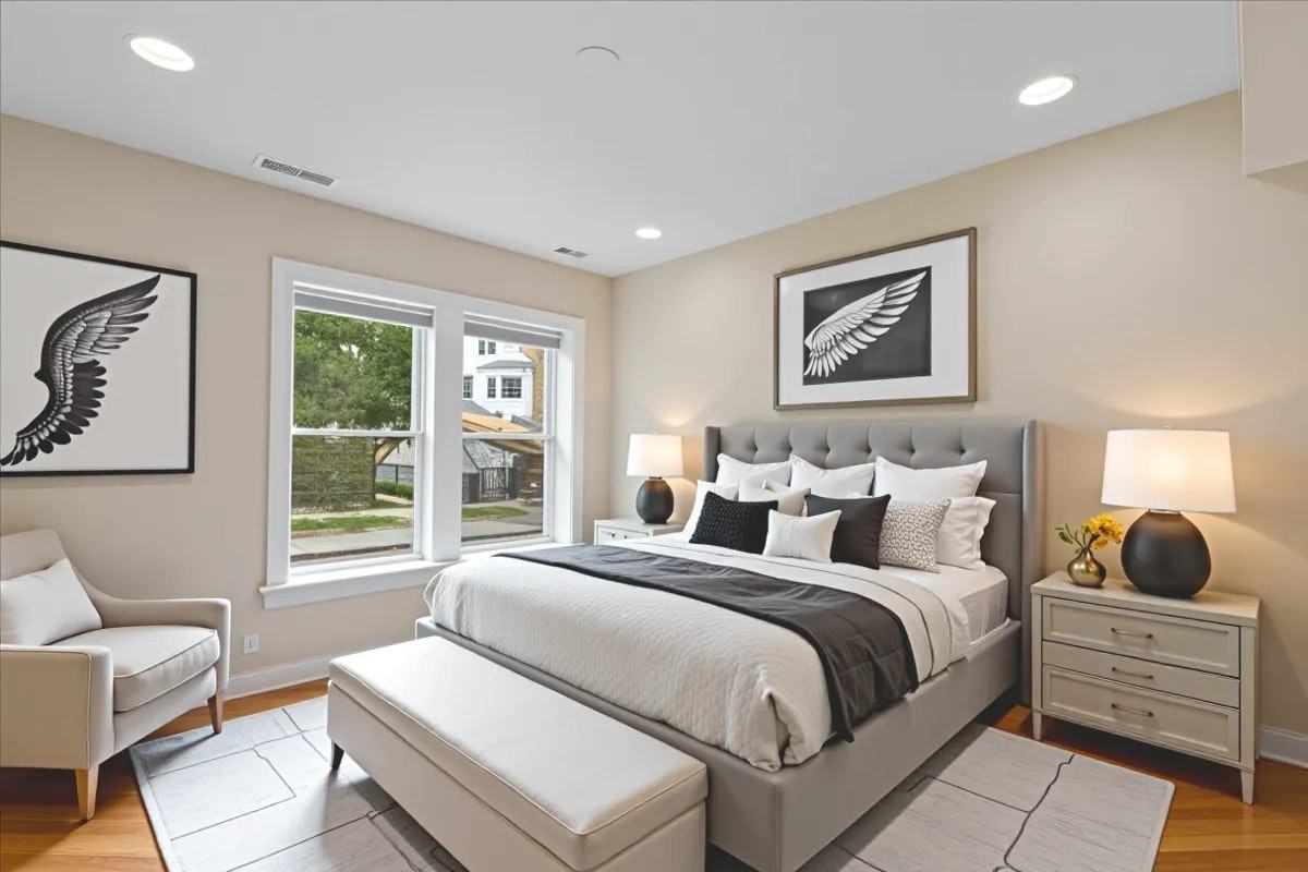 4022 North Central Park Avenue, Unit 1E - Photo 3 of 14