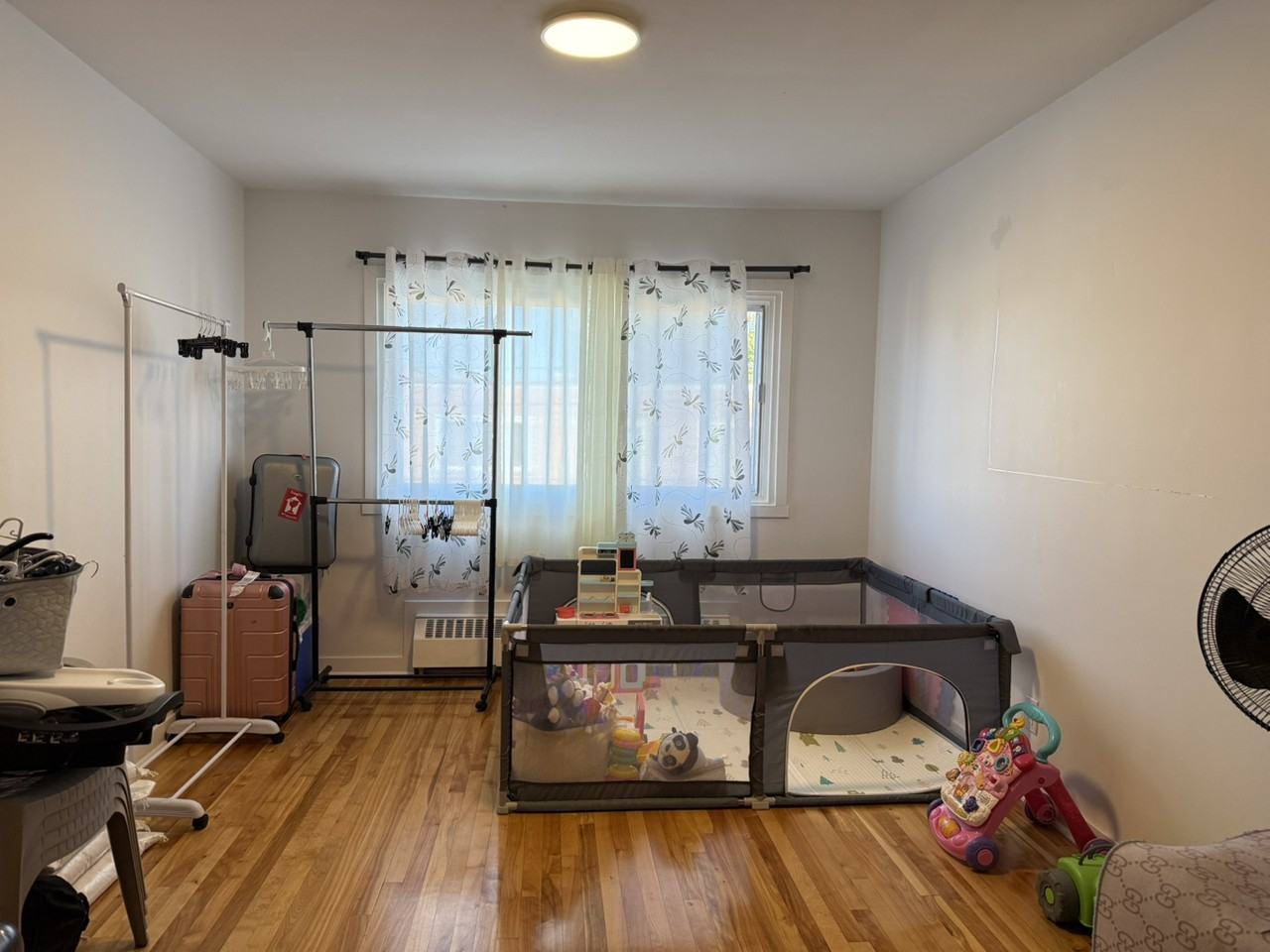 2365 Rue Frenette - Photo 4 of 9