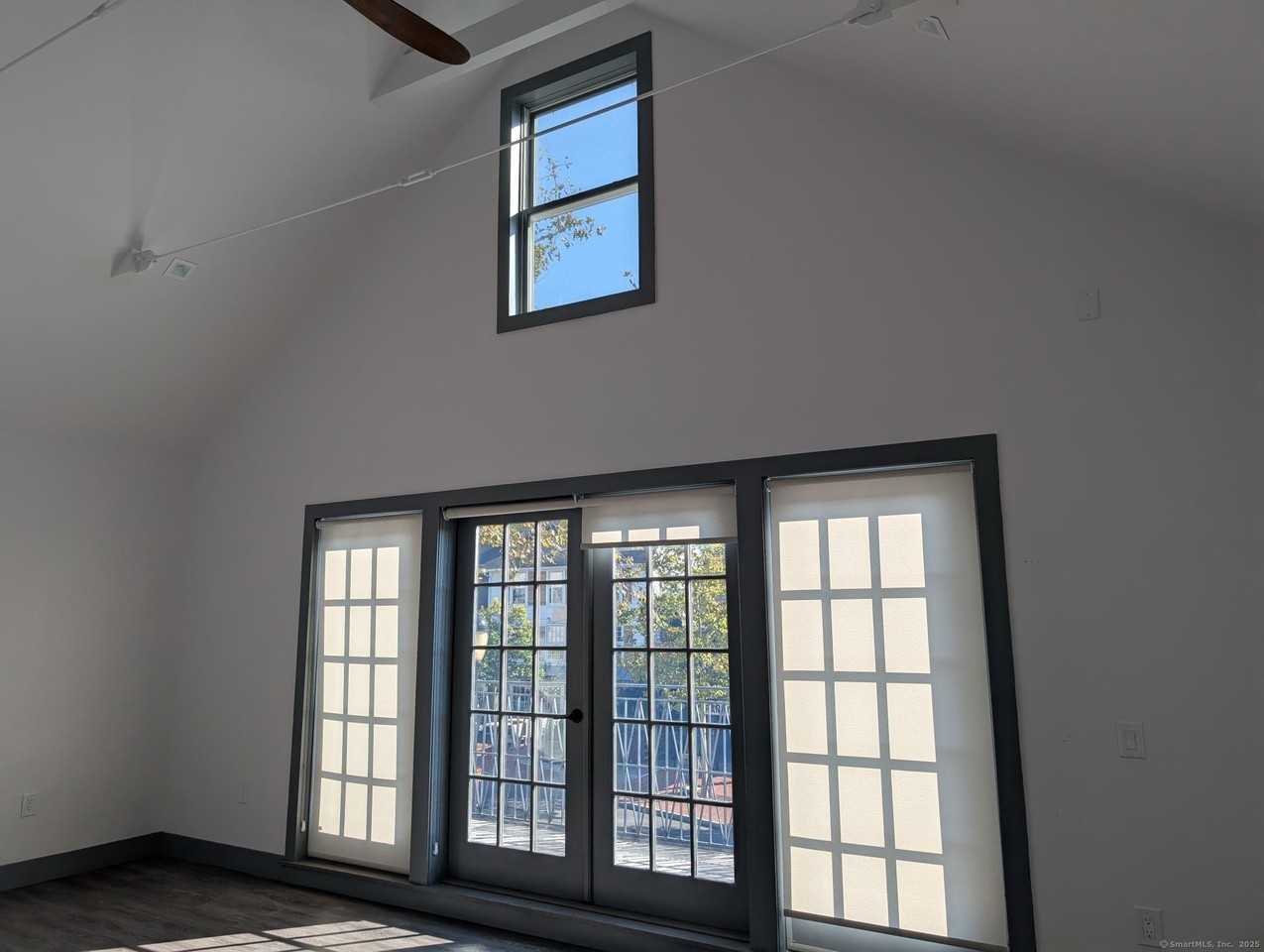 141 Main Street - Photo 5 of 14