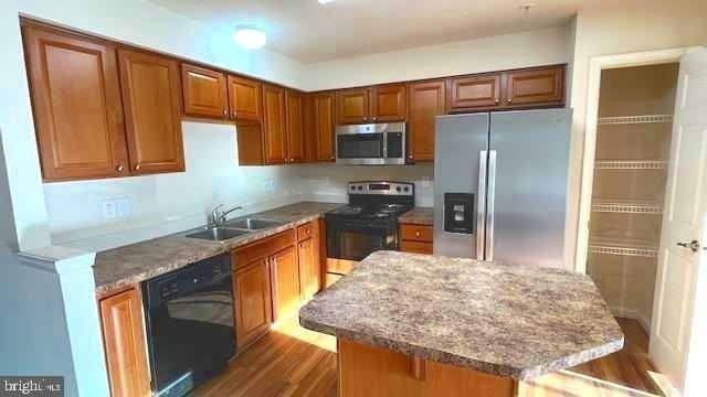 7063 Oak Grove Way - Photo 2 of 50