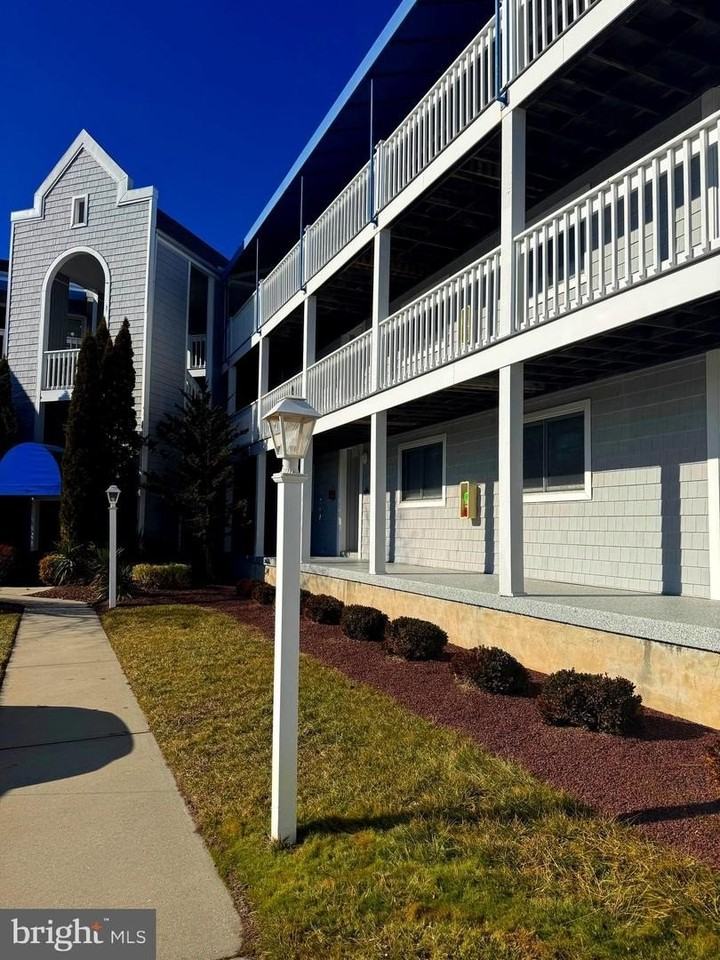 12301 Jamaica Ave - Photo 5 of 19