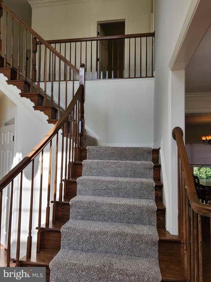 15117 Montanus Dr - Photo 3 of 27