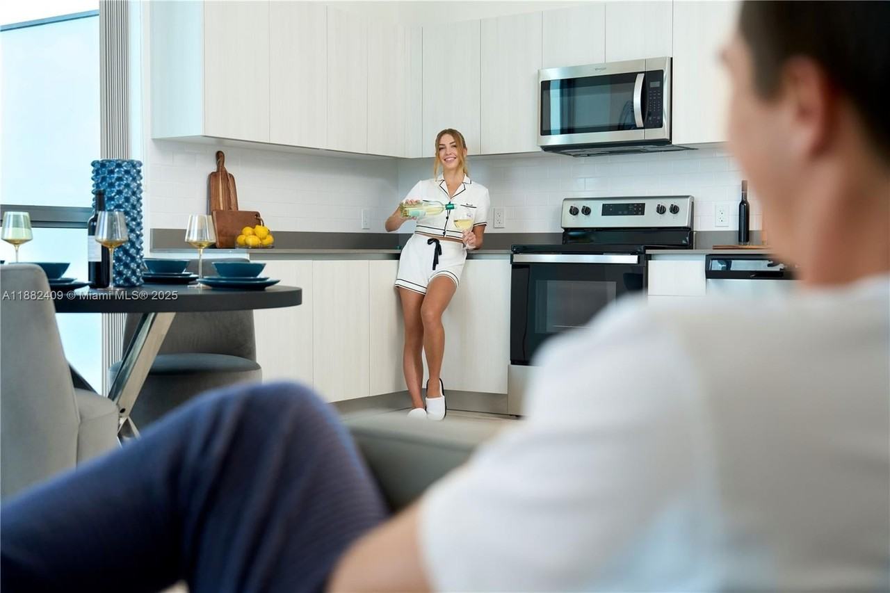 1809 Jackson St #709 - Photo 4 of 40