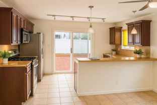 31 Beresford Ave - Photo 1 of 1