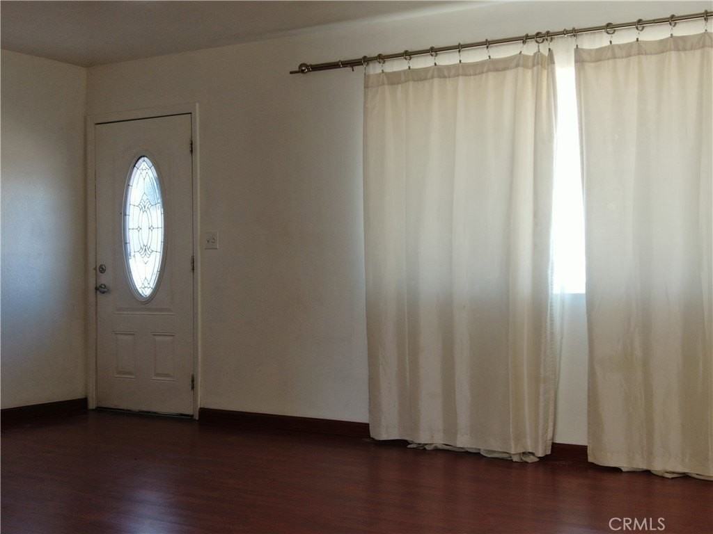 332 Date Ave - Photo 4 of 21