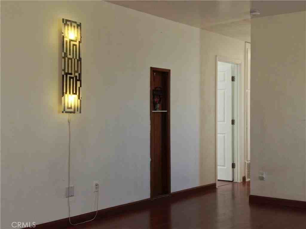 332 Date Ave - Photo 5 of 21