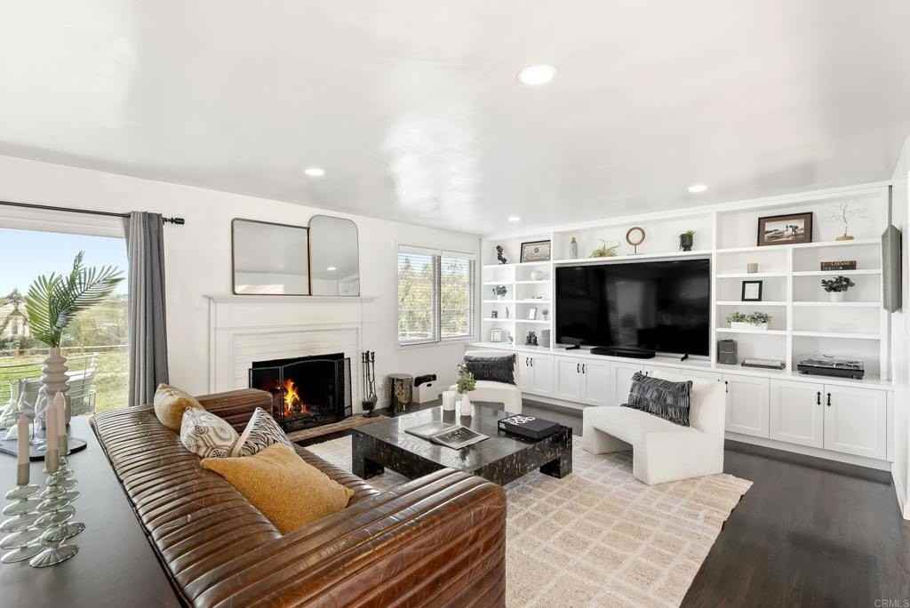 5306 Linea Del Cielo - Photo 2 of 20